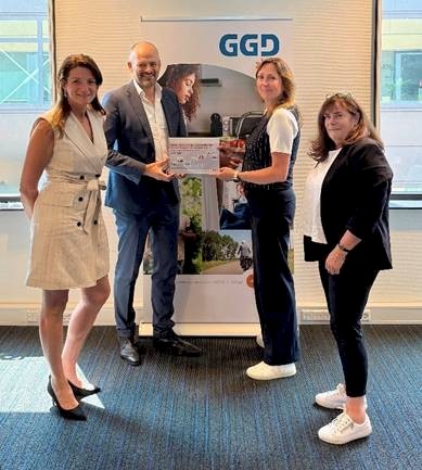 GGD Zuid-Holland Zuid overhandigt jaarverslag 2024: ‘Gezondheid beschermen in een regio in beweging’