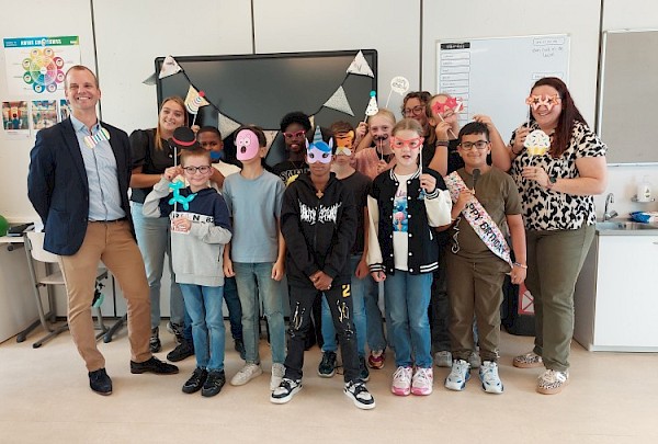 Basisschool De Kameleon start met 'Wie jarig is, viert feest!'