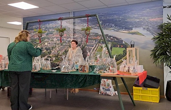 Sfeervolle winterfair bij woonzorgcentrum De Markt