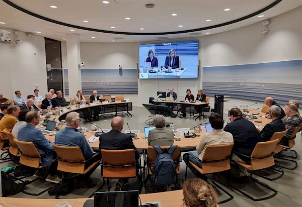 Dordrecht informeert en Papendrecht begint aan biechtstoel procedure
