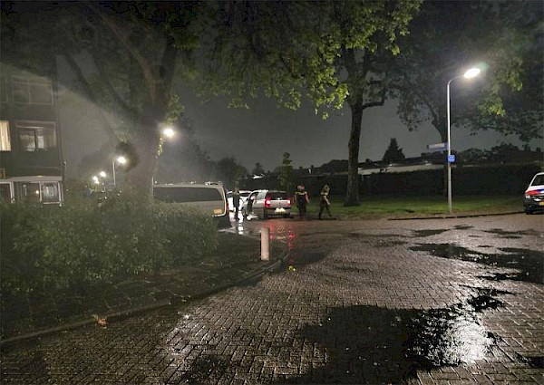 Achtervolging door Papendrecht eindigt met klemrijden: bestuurder (17) aangehouden