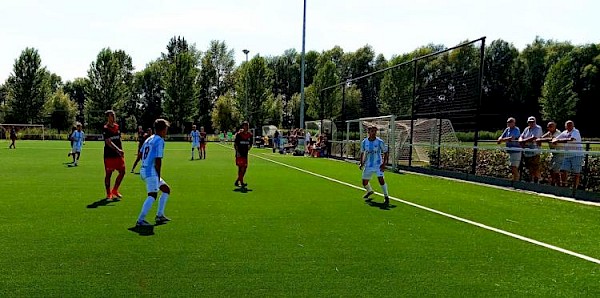 Papendrecht begint met 3-2 oefenzege