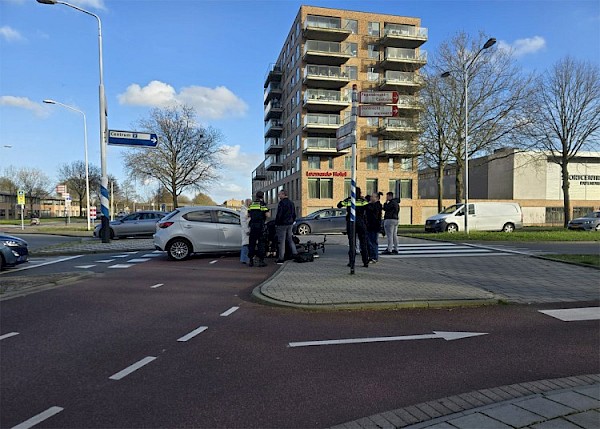 Rotonde Veerweg/Burgemeester Keijzerweg in top tien gevaarlijkste rotondes Zuid-Holland