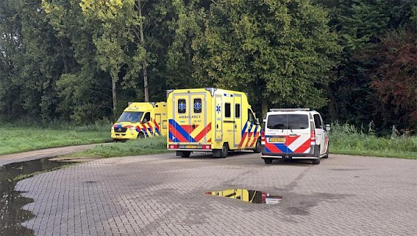 18-jarige vrouw overleden aangetroffen in Alblasserbos bij Oud-Alblas