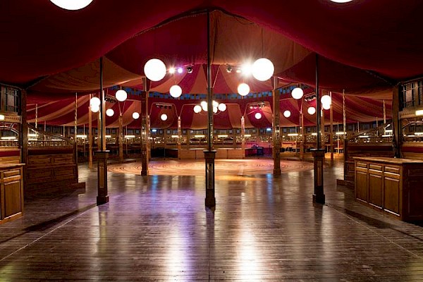Spiegeltent Fortuna opent deuren tijdens muzikale en sportieve zaterdag