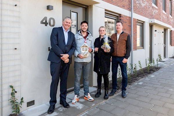 Eerste woning Kraaihoek-Zuid opgeleverd