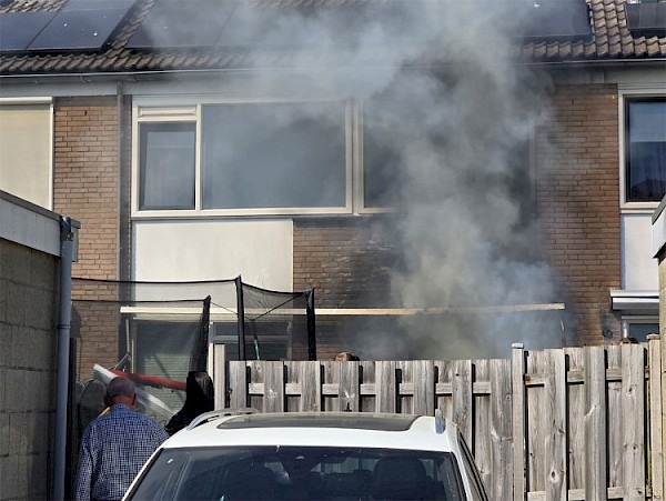 Flinke brand in woning Beukmolen