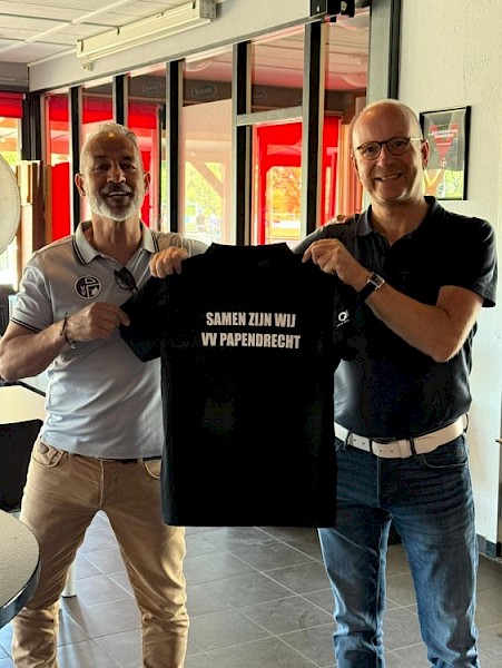 Kantineteam VV Papendrecht gesponsord met duurzame kleding