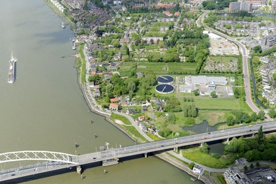 Flinke file op N3 door storing op Merwedebrug