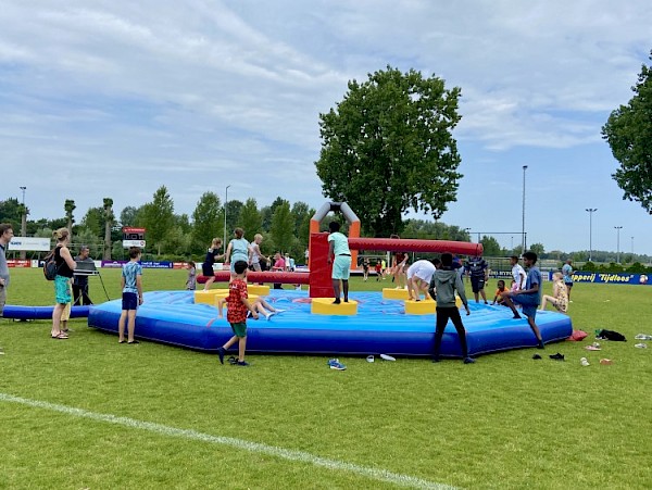 Spetterende Slotdag bij VV Papendrecht