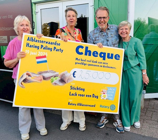 Haring Paling Party van Rotary Alblasserwaard brengt 34.000 euro op voor goede doel