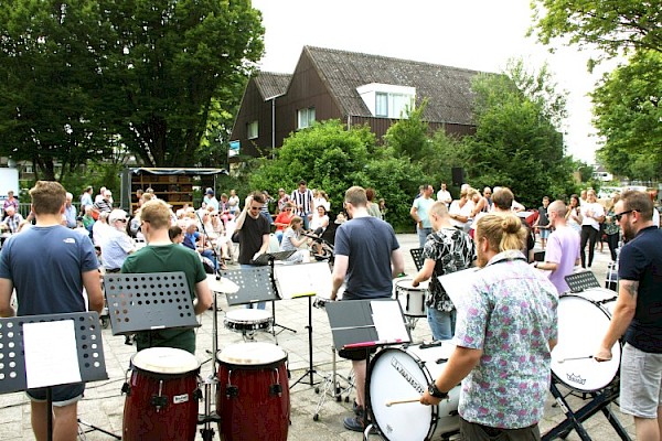 Excelsior organiseert voor vierde keer Muziekfeest Op Het Plein